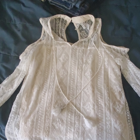 Top - Picture 3 of 3